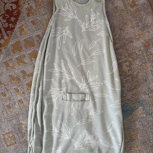 Woolino 4 season Leaf Patterned Baby Sleep Sack 2-24 m